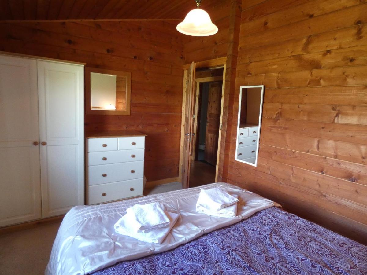 Chestnut Lodge Pilling Extérieur photo
