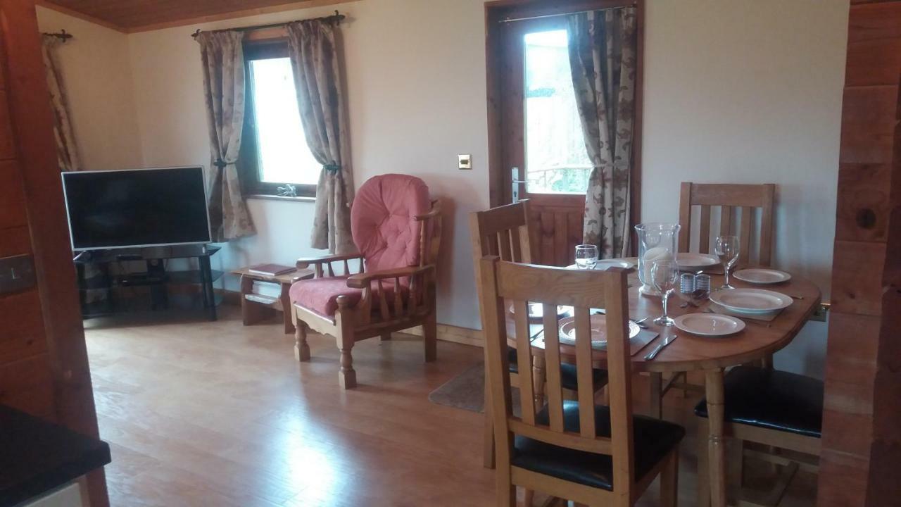 Chestnut Lodge Pilling Extérieur photo